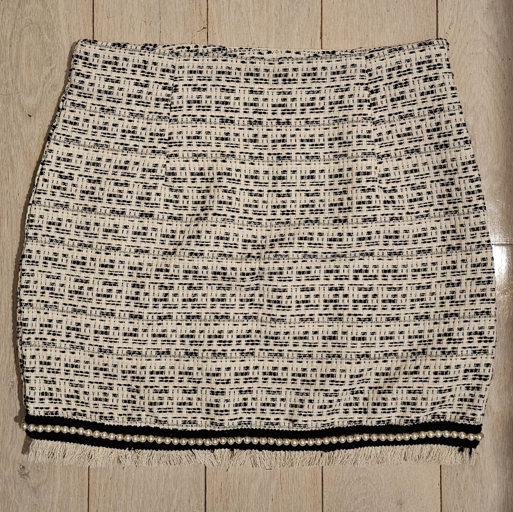 Black and White Tweed Skirt W/Pearl detailing